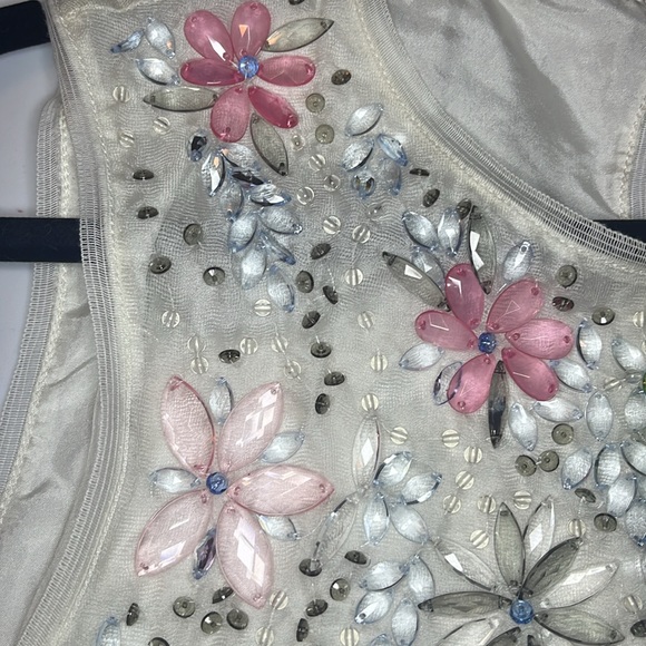 100% silk top with beautiful beading Leon Max limited edition - Picture 7 of 7